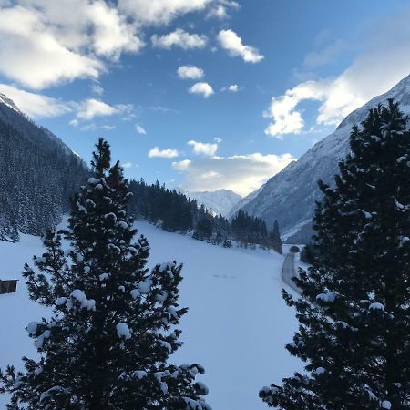 Appartements Dobler - S'Darhuam Sankt Leonhard im Pitztal Eksteriør bilde