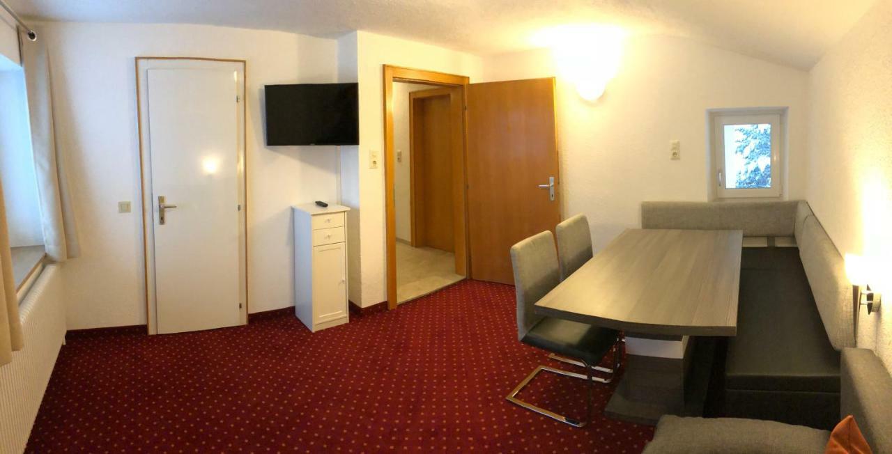 Appartements Dobler - S'Darhuam Sankt Leonhard im Pitztal Eksteriør bilde